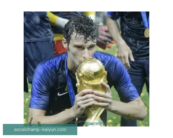 帕瓦尔足球价值持续提升，表现稳健引发转会市场关注