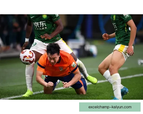 秘鲁队技术特点：控球稳健、边路突破犀利、近期进攻组织持续提升